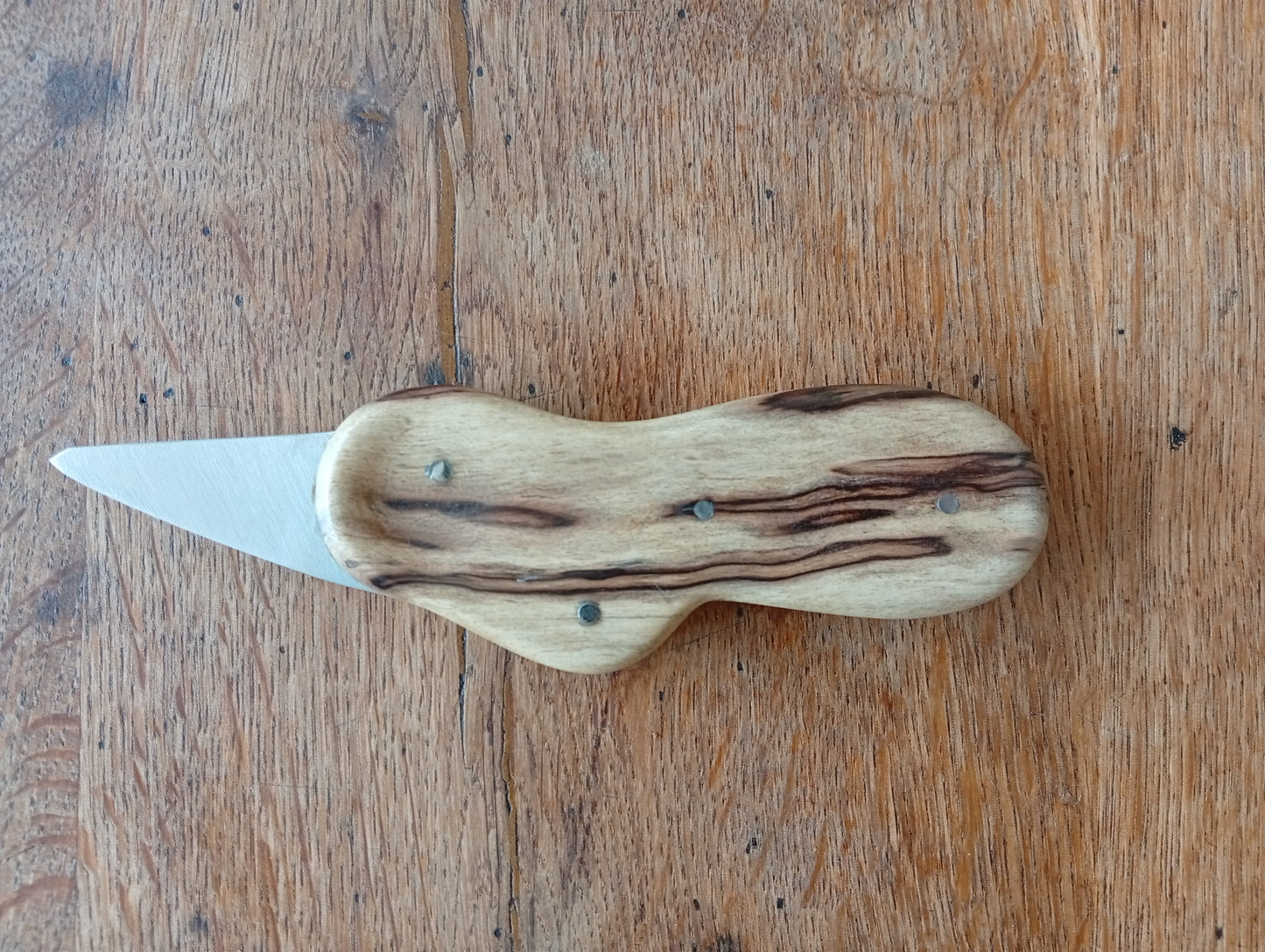 Couteau à huître artisanal