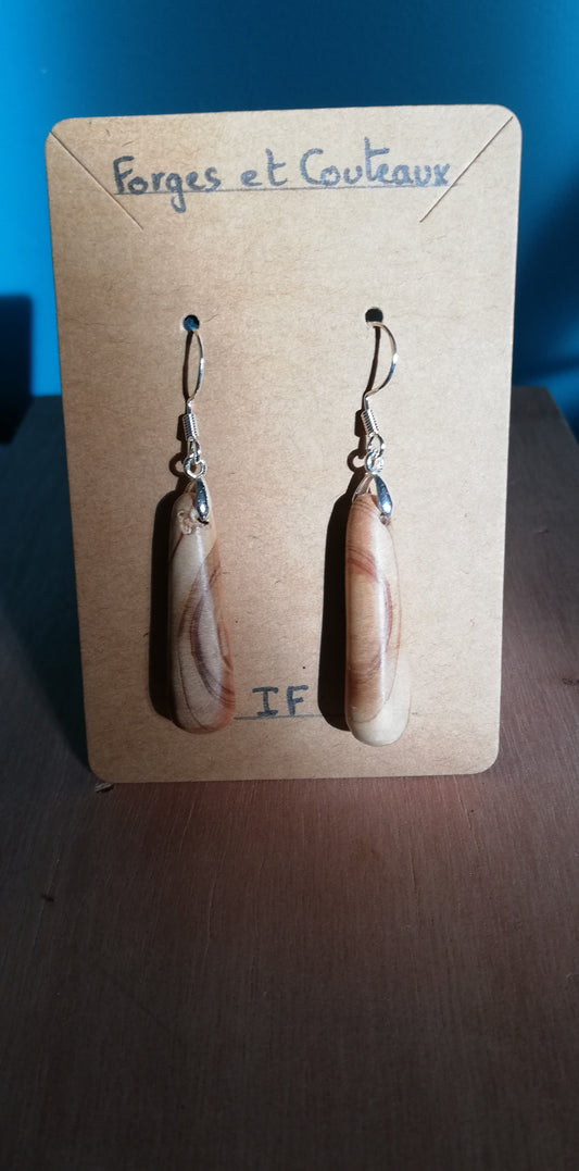 Boucles d'oreilles artisanales en bois d'if