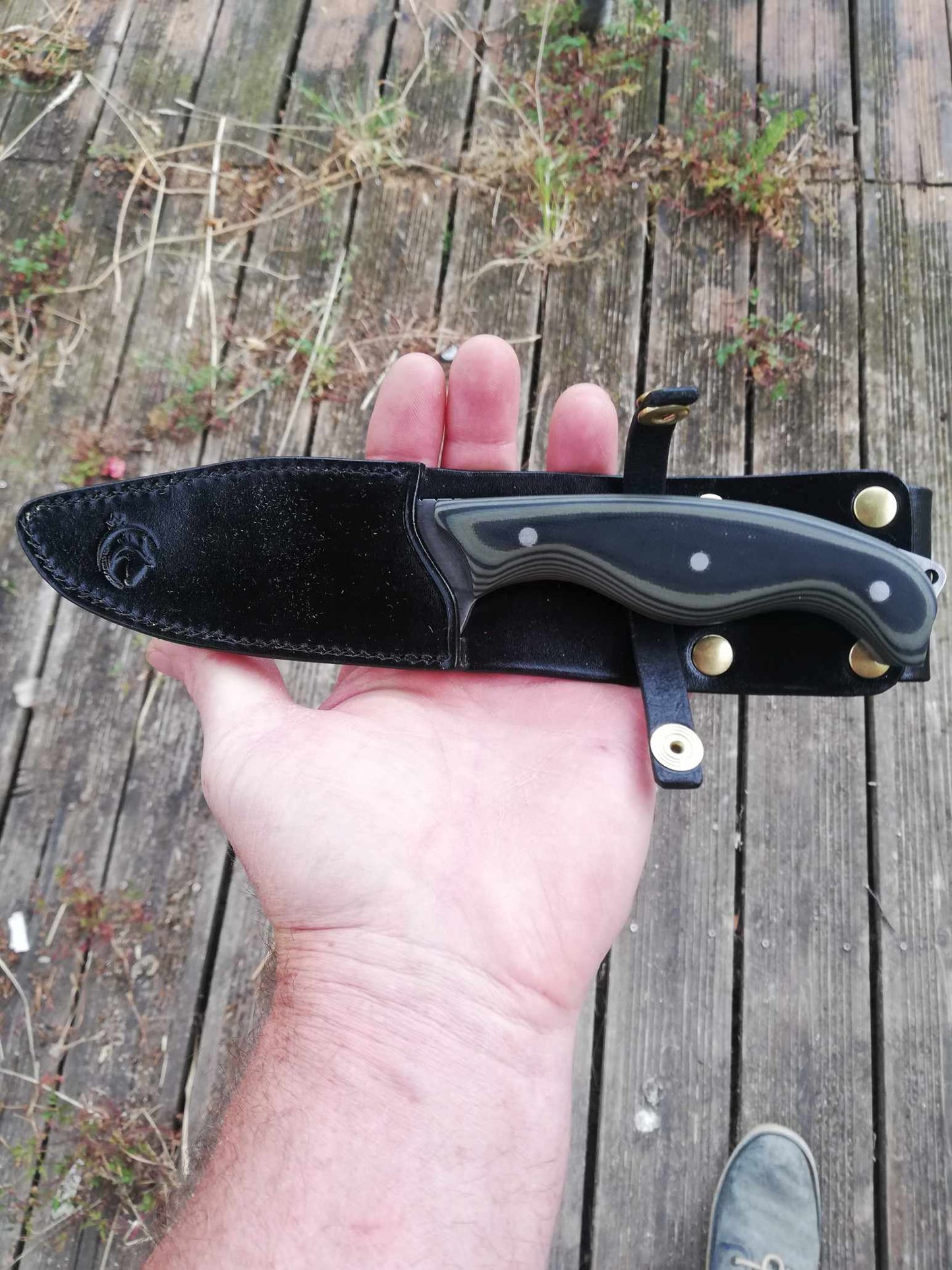 Couteau de camp