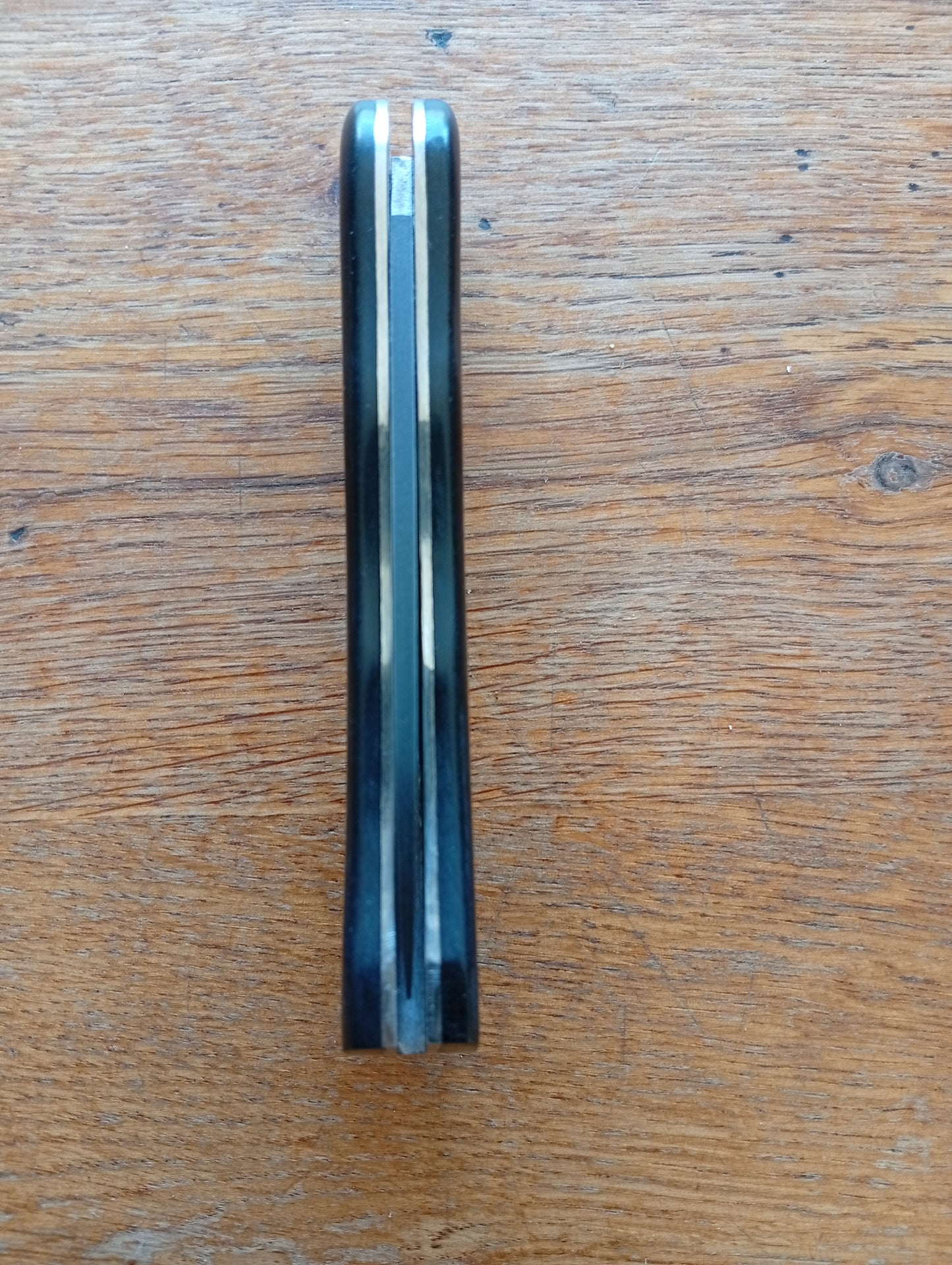 Couteau pliant acier carbone