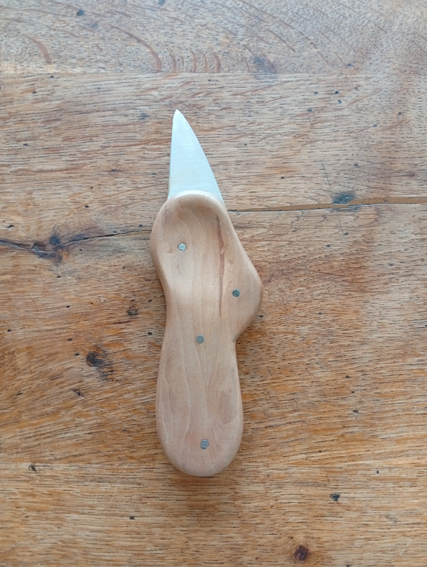 Couteau à huître pour gaucher