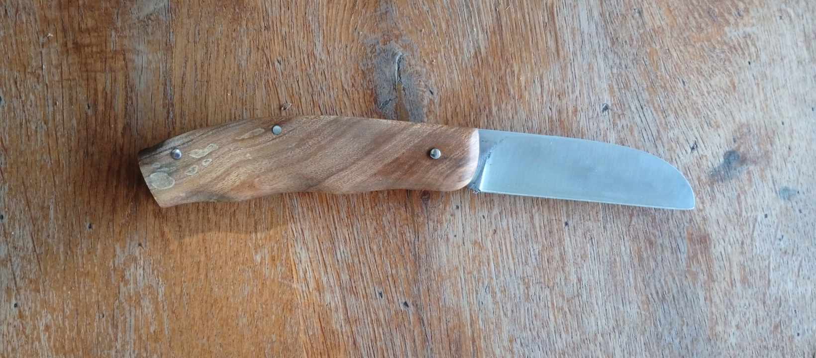 Couteau de poche artisanal