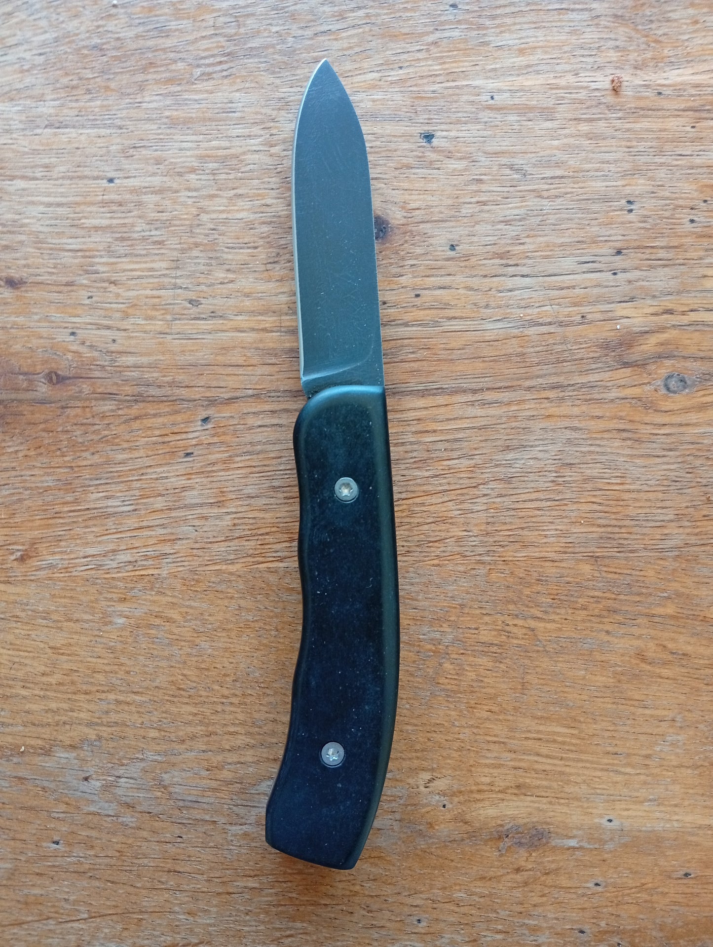 Couteau pliant acier carbone