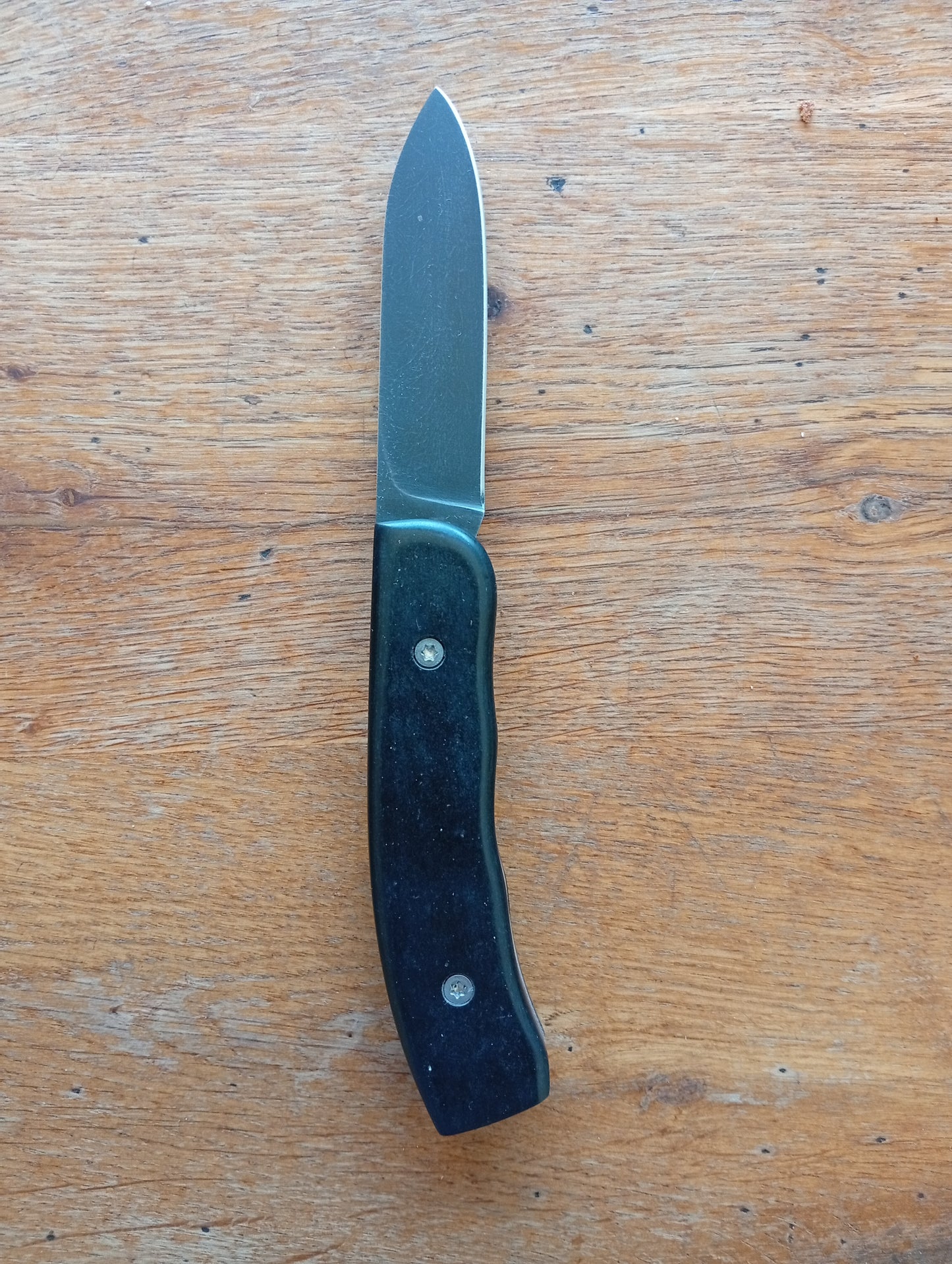Couteau pliant acier carbone